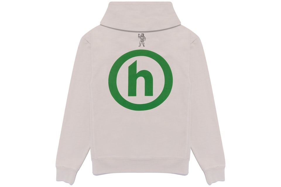 The Hidden Hoodie: A Minimalist Streetwear Icon